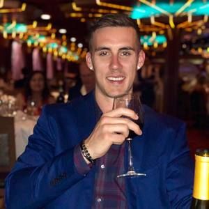 Meet your Posher, Erik